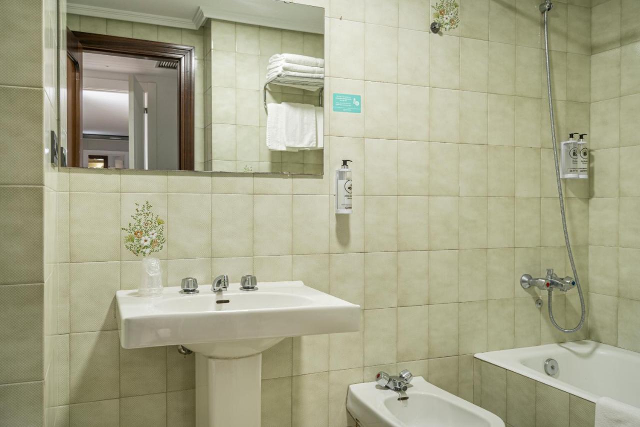 Hotel Alda Centro Gijón Buitenkant foto