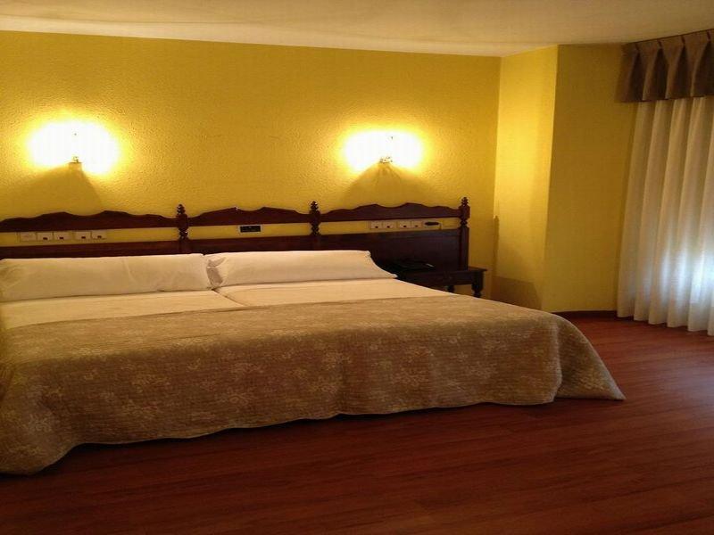 Hotel Alda Centro Gijón Buitenkant foto